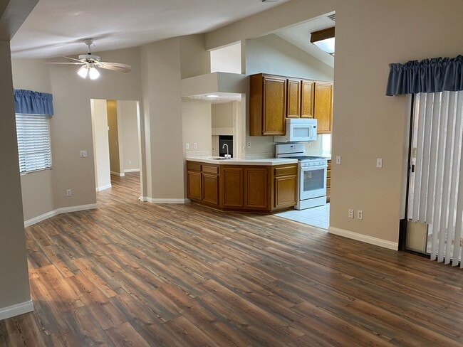 Building Photo - 3611 Kim Ct