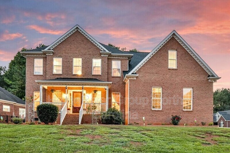 1747 Abbotsford Ct, Gastonia, NC 28056 House Rental in Gastonia, NC