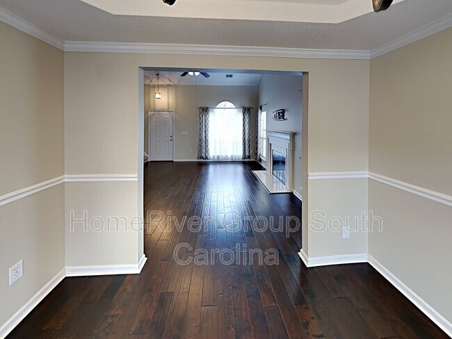 Building Photo - 10 W Way Ln