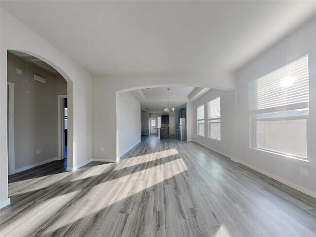 Foto del edificio - 12902 Silverbank Run Dr
