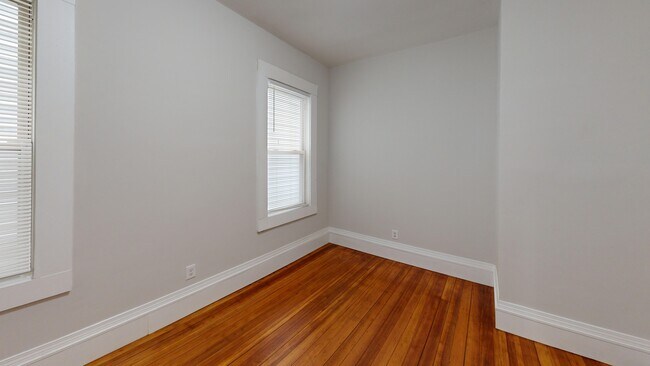 Foto del edificio - 3147 Washington St