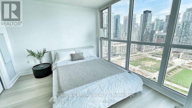Building Photo - 75 Queens Wharf Rd
