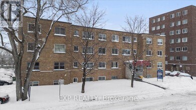 Building Photo - 1455 Morisset Ave