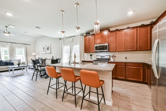 Foto del edificio - 533 Winburn Tide Ln