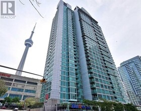 Building Photo - 81 Navy Wharf Ct