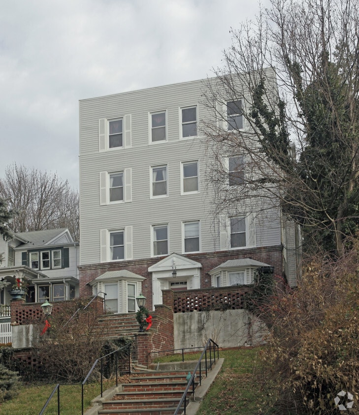 52 Bayview Ave, Northport, NY 11768 Apartments in Northport, NY