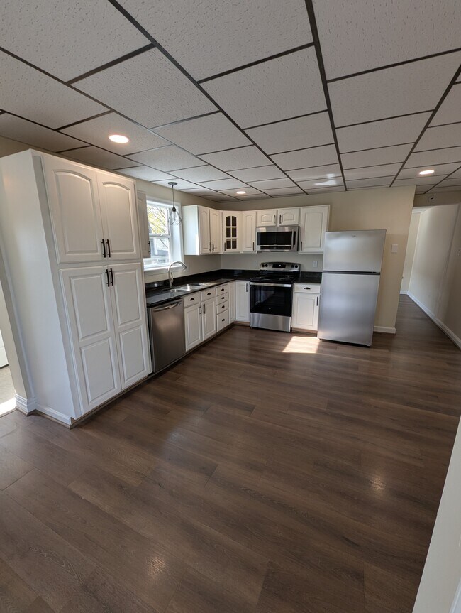 Foto del edificio - 228 School St