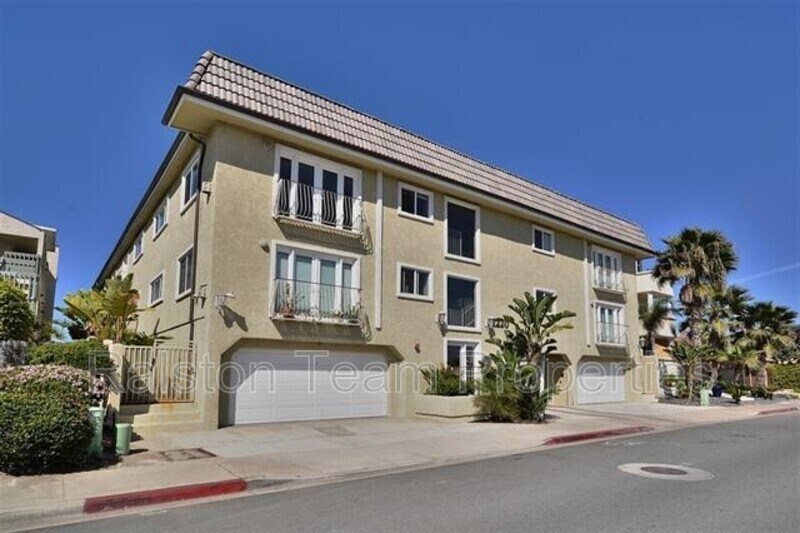 1220 Seacoast Dr Unit 8, Imperial Beach, CA 91932 Condo for Rent in