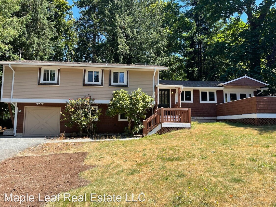 170 Mt Olympus Dr SW, Issaquah, WA 98027 House Rental in Issaquah, WA