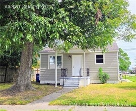 Building Photo - 2501 Delille St