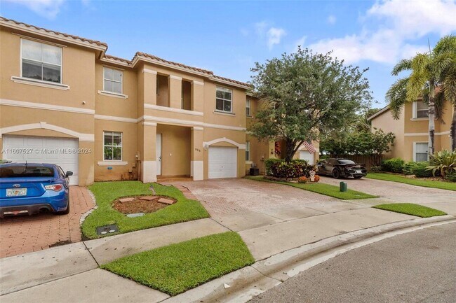 Building Photo - 986 NW 135TH TER