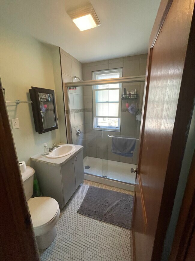 Building Photo - 4829 S Tripp Ave