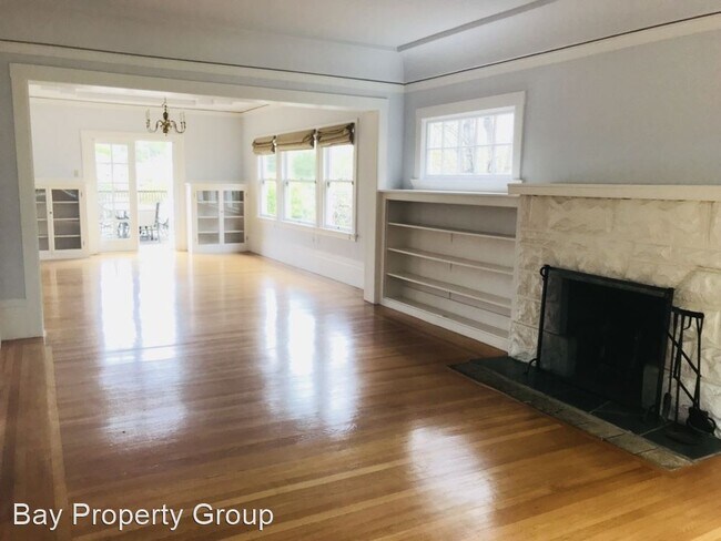 Foto del edificio - 4 br, 3 bath House - 312 Olive Avenue