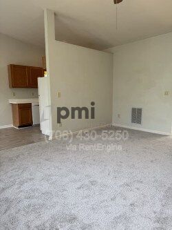 Photo - 111 Primrose Dr Apartment