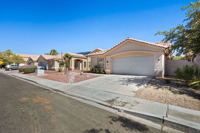 Foto del edificio - Single Story 3 Bedroom West Las Vegas Home