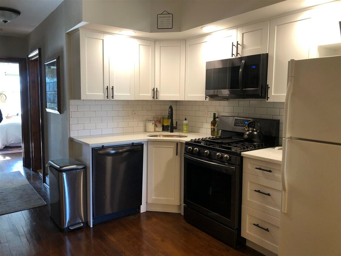 422 Grand St, Hoboken, NJ 07030 House Rental in Hoboken, NJ