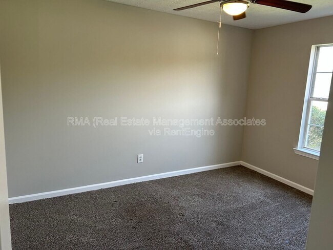 Foto del edificio - 118 Tuscany Ln