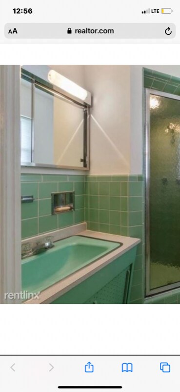 Building Photo - 9332 Litzsinger Rd