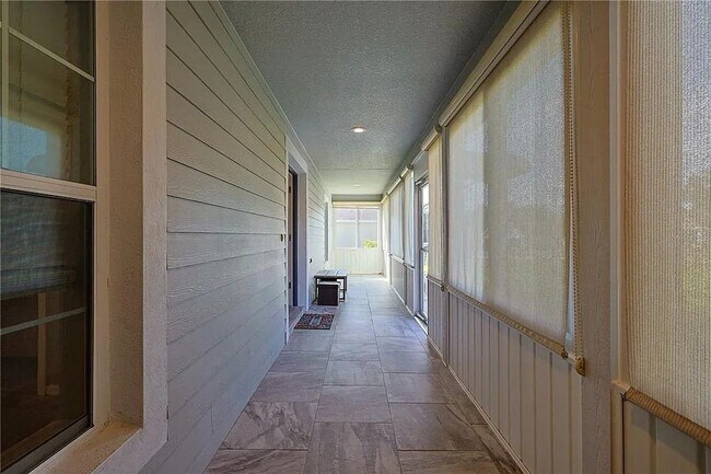 Foto del edificio - Kingsland Country Estates, Move In Ready
