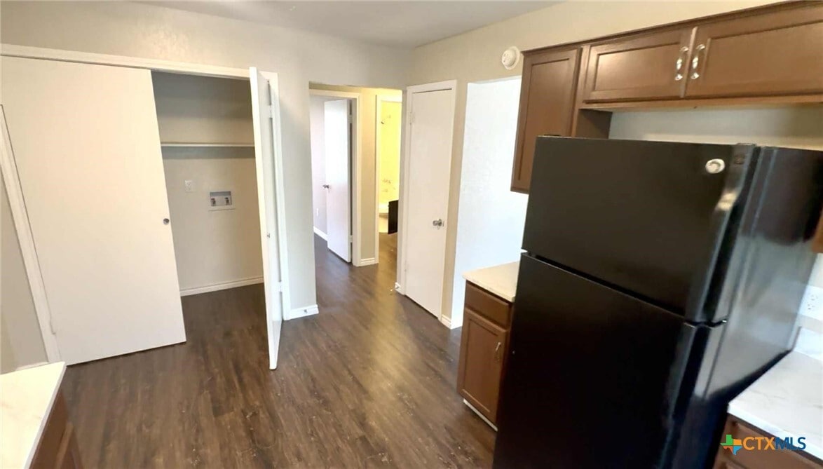 Primary Photo - 205 Erby Ave