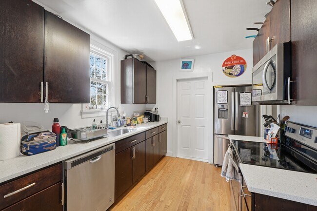 Foto del edificio - 8404 48th Ave