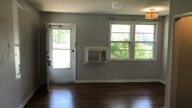 Building Photo - 361 Elysian Fields Rd