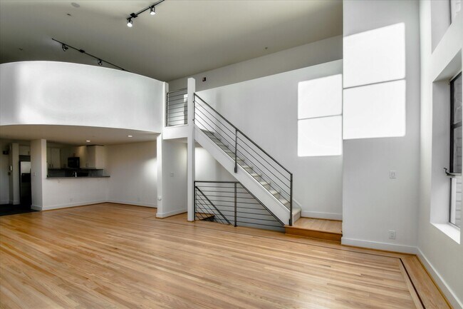 Building Photo - 1375 Harrison St