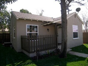 Building Photo - 3762 Briscoe St