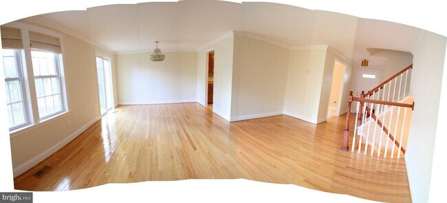 Foto del edificio - 3317 Pathway Ct