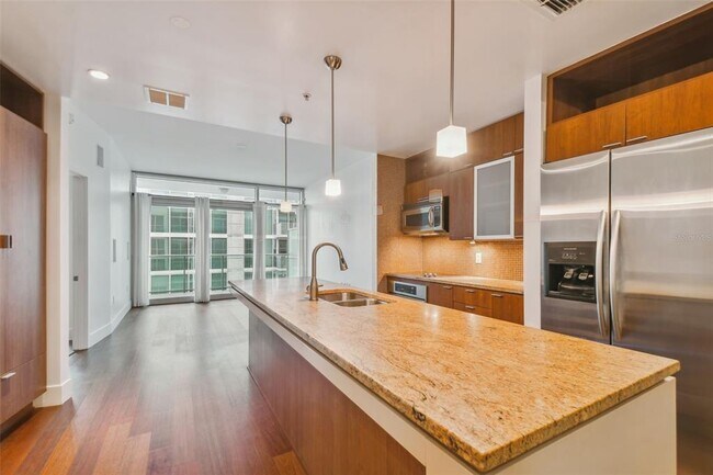 Foto del edificio - 111 N 12th St