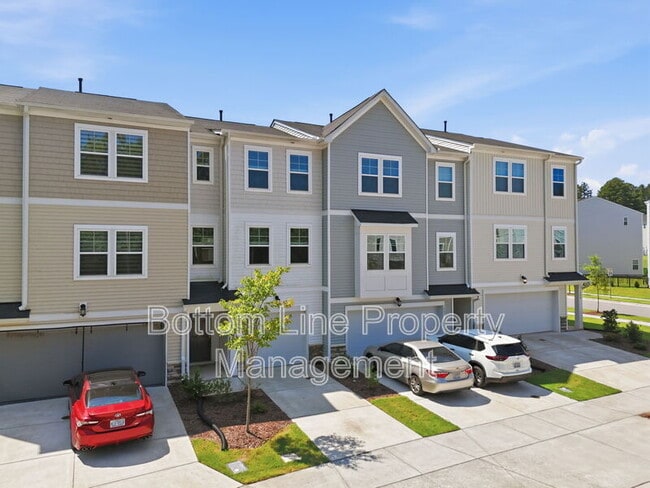 Building Photo - 1204 Lily Loch Wy