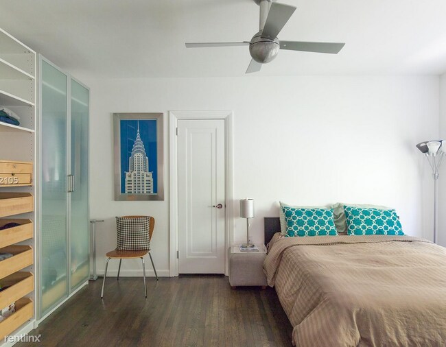 Building Photo - 1 br, 2 bath  - 1211 Pennsylvania Ave 2