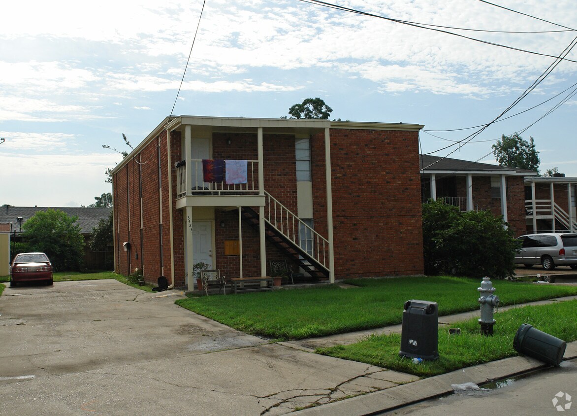 Foto principal - 3423 Kent Ave