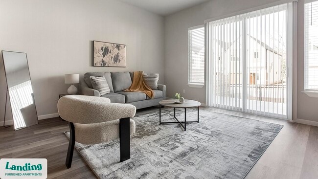 Building Photo - 3401 Redbud Ln