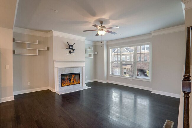 Building Photo - 6449 Brookside Blvd