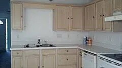 Foto del edificio - Room in House on Santell Ln