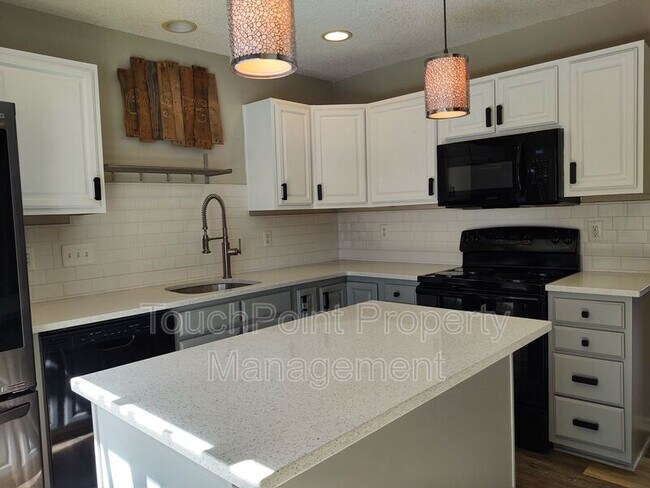 Foto del edificio - 12119 Bottlebrush Pl