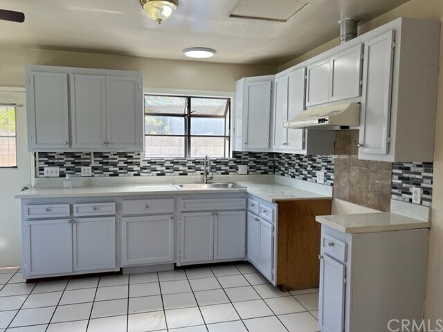 Building Photo - 11324 Lower Azusa Rd