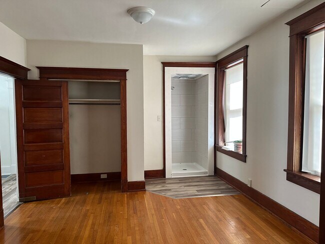 Building Photo - 510 N Loudoun St