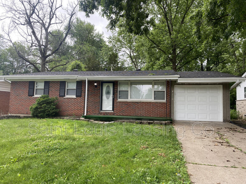 Primary Photo - 1510 Reale Ave