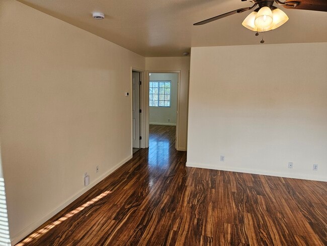 Building Photo - 1001 Stoddard Ave