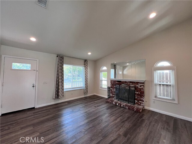 Foto del edificio - 7191 Parkside Pl