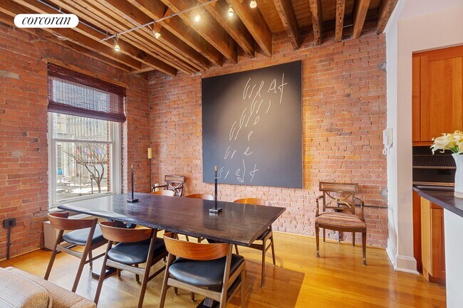 Foto del edificio - 62 Beach St