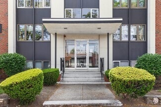 Building Photo - 50 Tuttle St