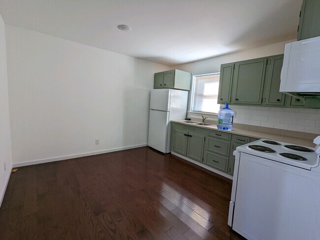 Foto del edificio - 1400 Pine St