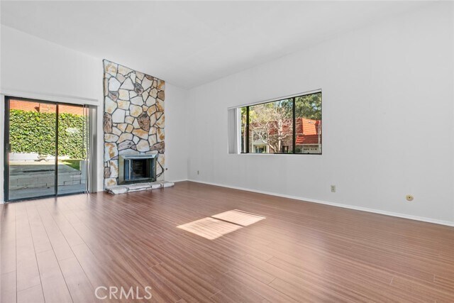 Foto del edificio - 1321 Greenbriar Rd