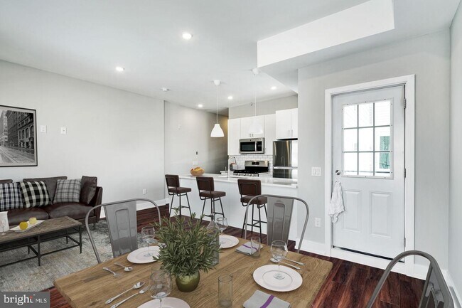 Foto del edificio - 1527 Ridge Ave