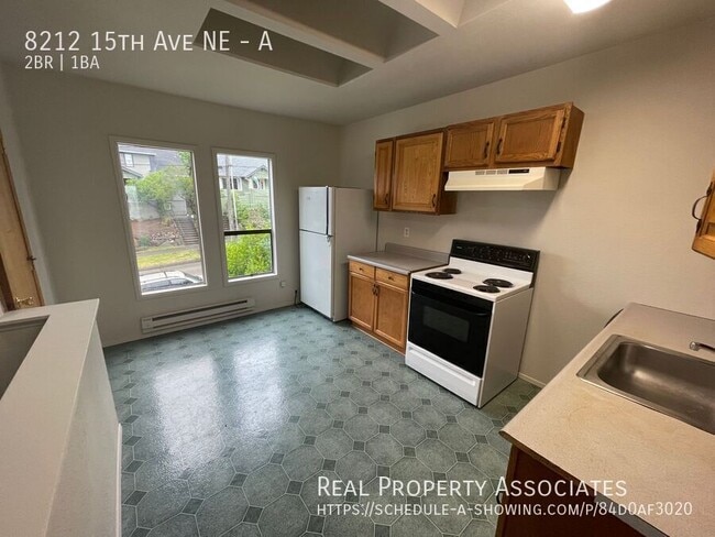 Foto del edificio - 8212 15th Ave NE