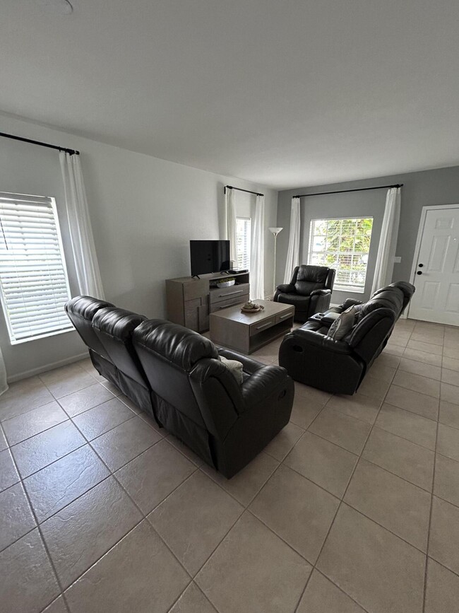 Foto del edificio - 13517 Fountain View Blvd