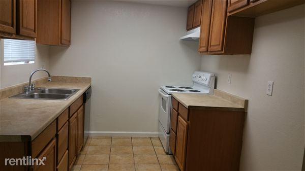 Building Photo - 9568 Kelley Dr